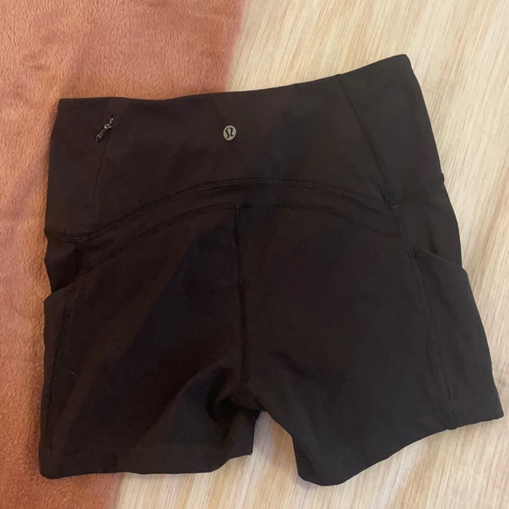 Lulu spandex
